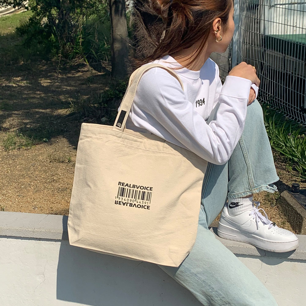 RealBvoice�i���A���r�[�{�C�X�j/�W���p���n�[�g �o�[�R�[�h�@�L�����o�X�g�[�g�o�b�O