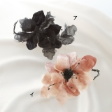 ＜ディノスdinos＞ 「アトリエ染花」 キャスケードローズコサージュ画像