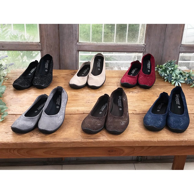 ARCOPEDICO/アルコペディコ バレエシューズ 素足のような履き心地が人気の『アルコペディコ バレエシューズ』。「履き心地が良くて、疲れにくい」ことからリピーター続出!