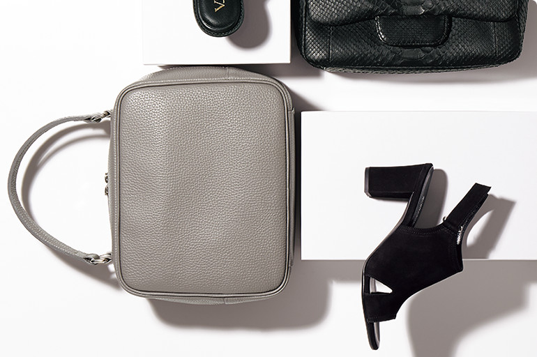 �o�b�O�E�C�E�A�N�Z�T���[