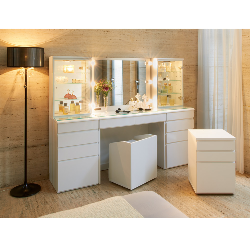 即日発送可能 ゴールド 大人気 北欧風ドレッサースツールライト100cm