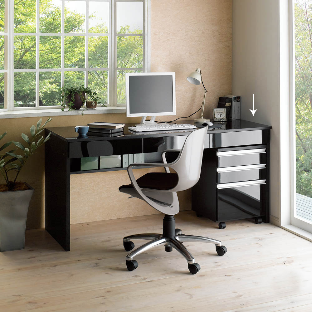 黒の木製光沢デスク 3引き出し付き 529320f1.jpg