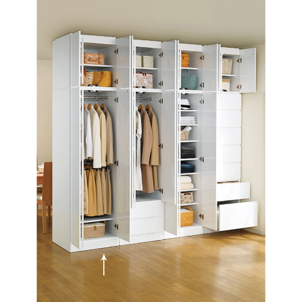 奥行スリムで省スペース オープン間仕切りワードローブ ハンガー1段＋