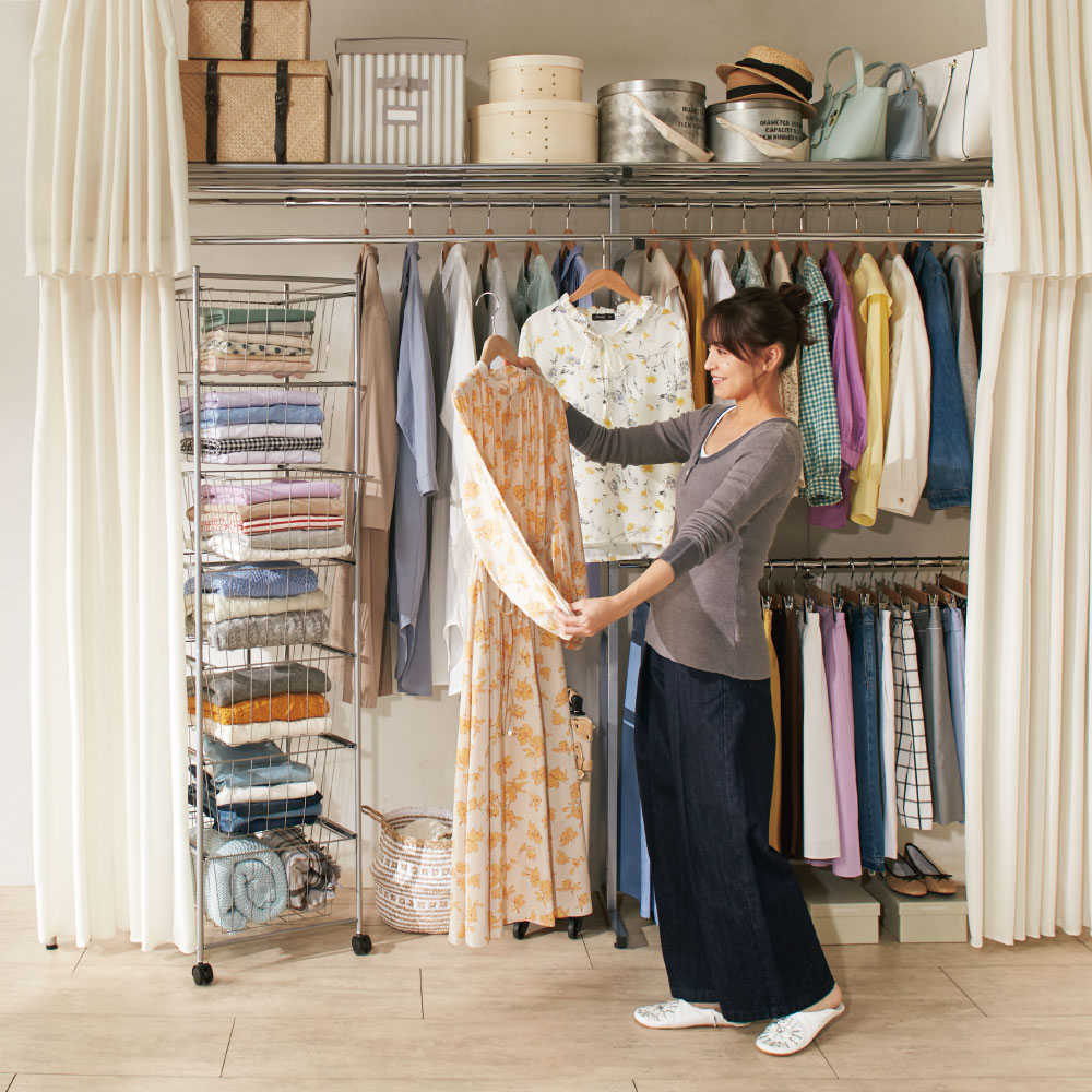 奥行53cm 上下カーテン付き突っ張り頑丈ハンガーラック ハイタイプ