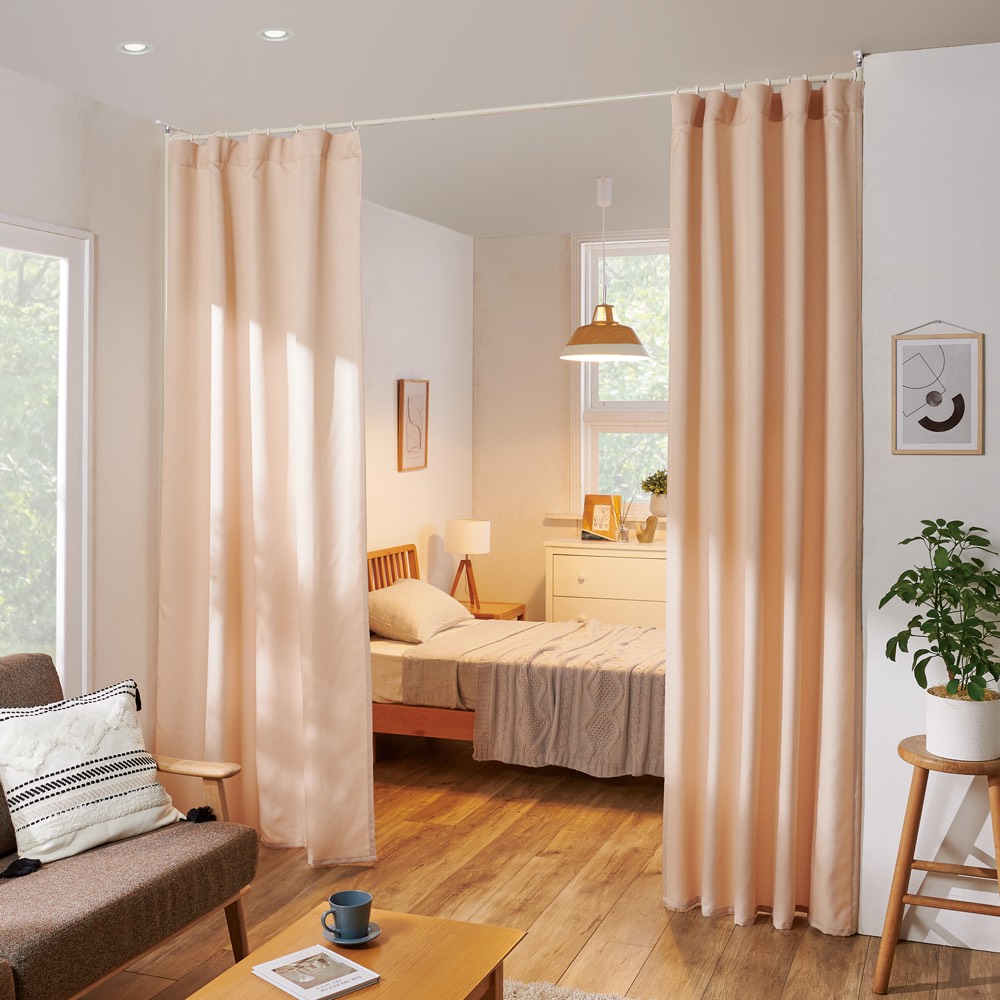 突っ張り＆伸縮式目隠しカーテン リングハイタイプ 間仕切りカーテン アコーディオンカーテン カーテン 632411