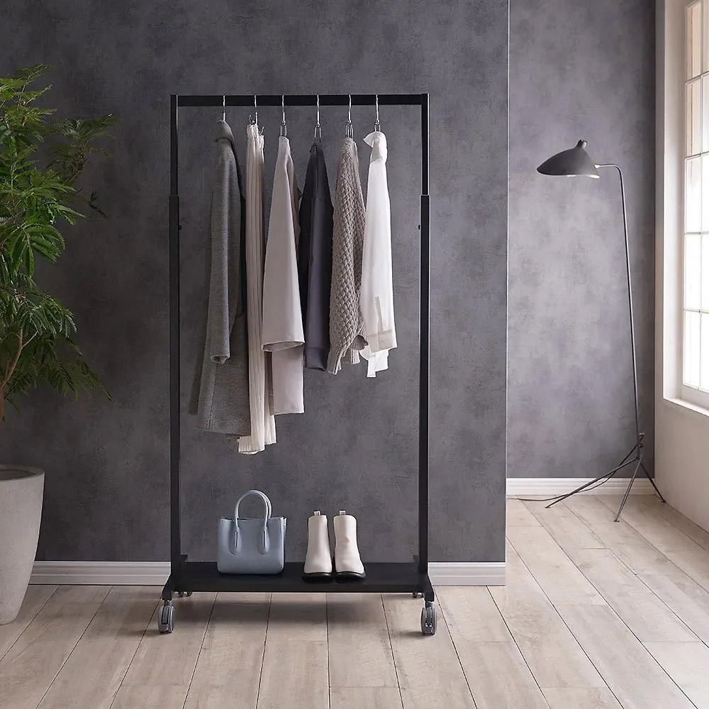 極美品3.3万円→1.8万円！デザインハンガーラックUNO HANGER DUENDE UNO HANGER｜収納BOX・収納雑貨｜インテリア収納｜インテリア