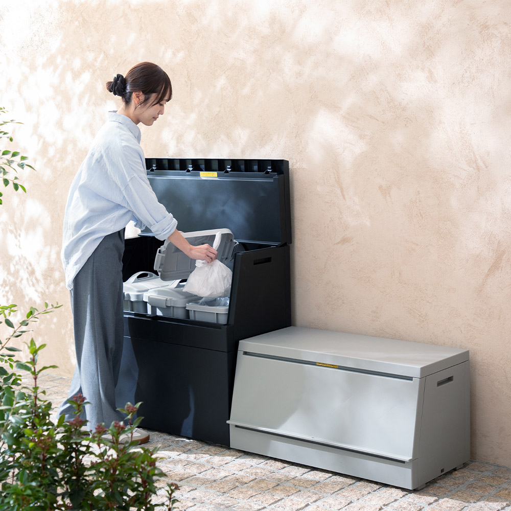 樹脂製 ゴミ保管庫 250L ペール3個付き 保管庫 645321