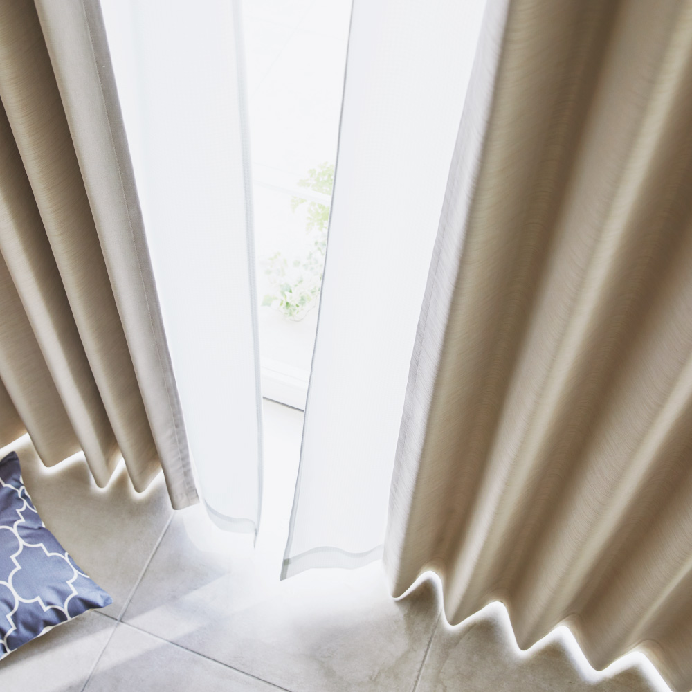 ≪幅100cm×丈178cm（2枚組）≫ シャンタン生地の遮光・遮熱・遮音カーテン 断熱カーテン 遮熱カーテン カーテン 563405