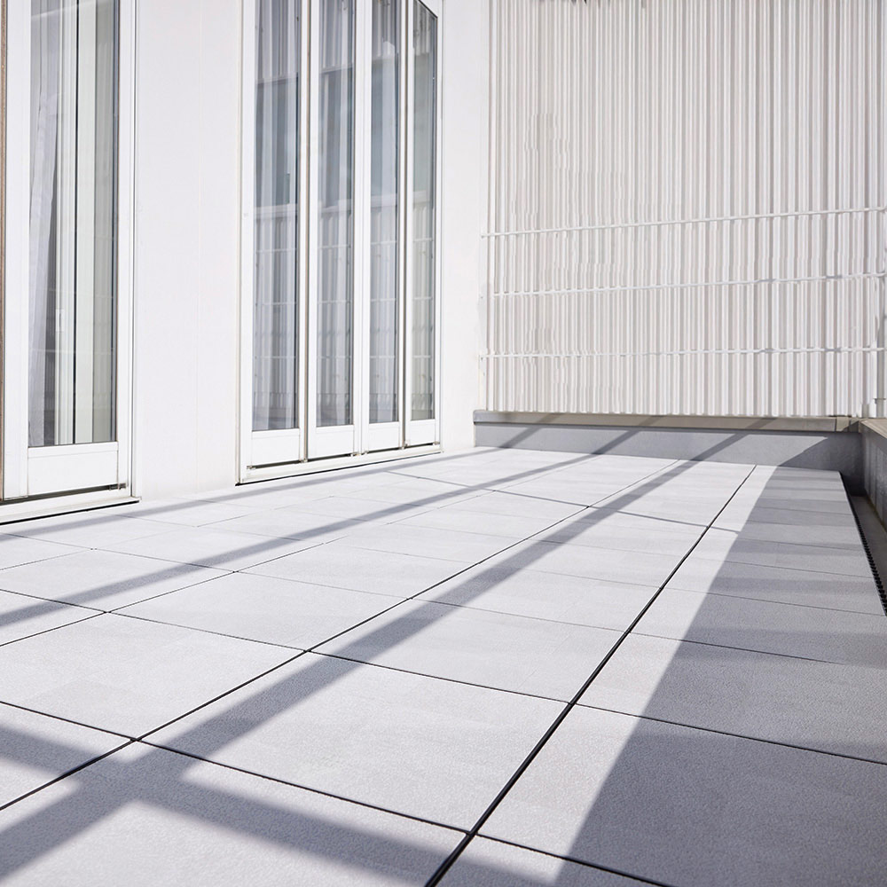 日本製 遮熱タイルマット(半畳分・9枚) 手入れ リフォーム用品 掃除 お手入れ用品 561871