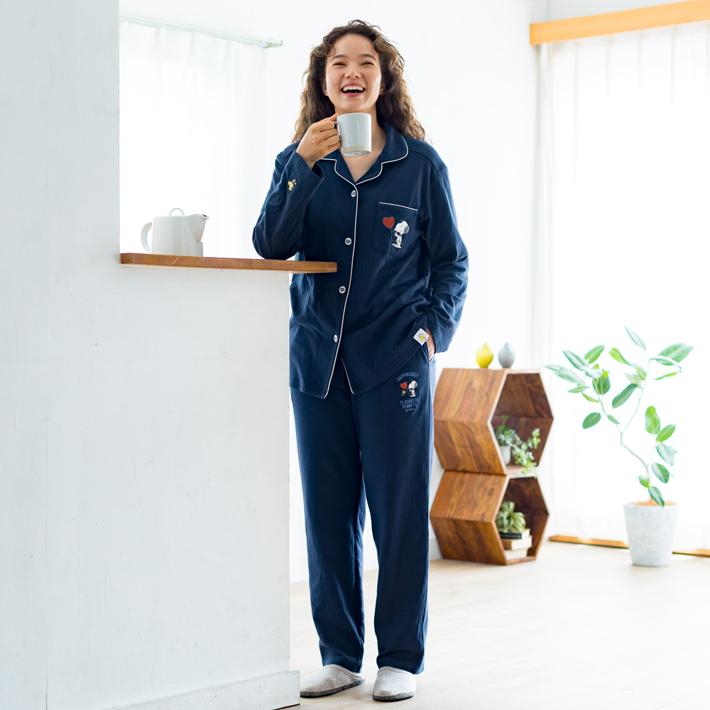 大人を癒すスヌーピーニットガーゼパジャマ  ピーナッツ スヌーピー キャラクターグッズ 590703