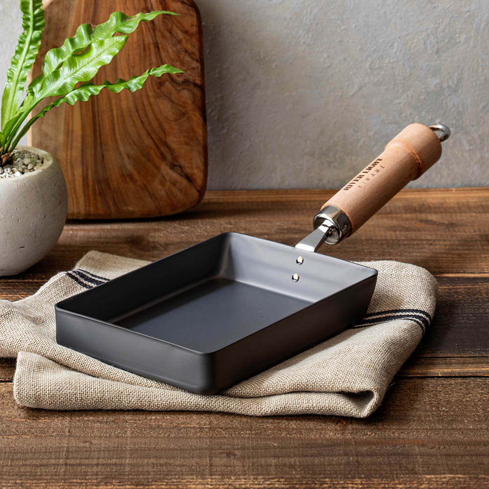 サビにくいリバーライト極JAPAN 鉄フライパンシリーズ フライパン卵焼き フライパン 鍋 580706