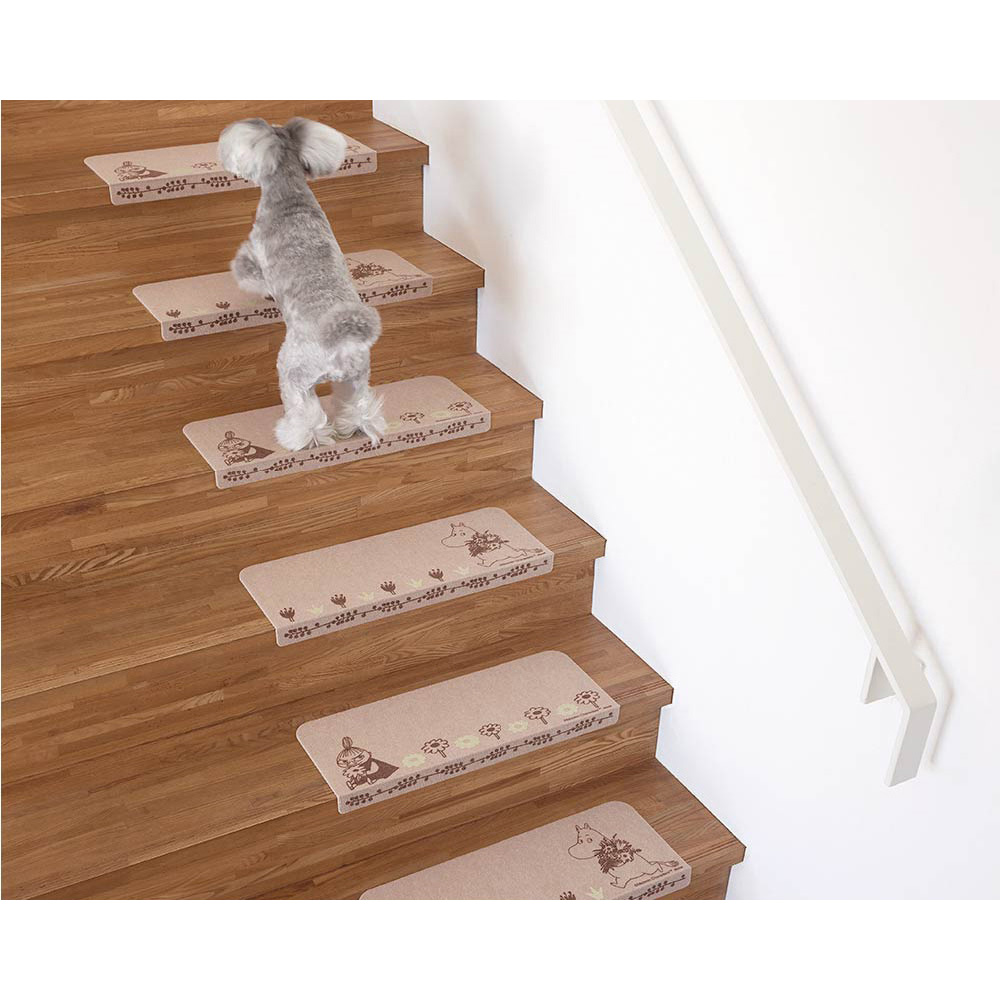 カテキン消臭おくだけ吸着折り曲げ付 蓄光階段マットムーミン ペット用品 582303