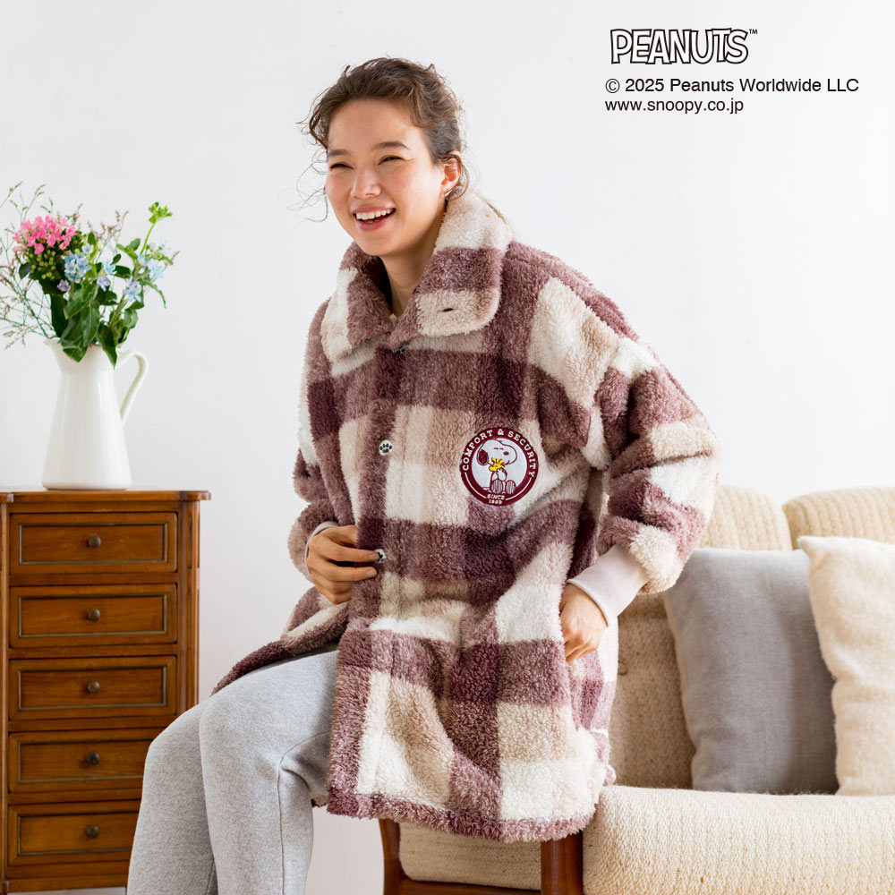 大人を癒すスヌーピーふわもこガウン ショートタイプ ピーナッツ スヌーピー キャラクターグッズ 590702