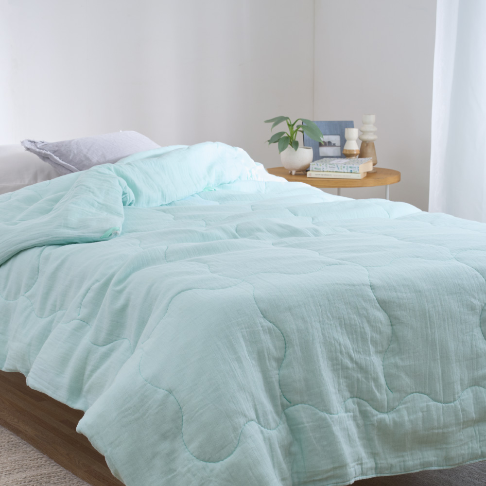 シルク真綿を和ざらしガーゼで包んだ麗しの肌掛け布団 シングルロング 肌掛け布団 ダウンケット 646601