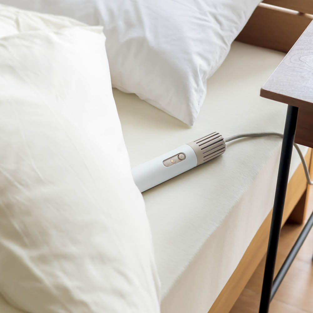 cado/カドー 布団乾燥機LITE（ホワイト色）