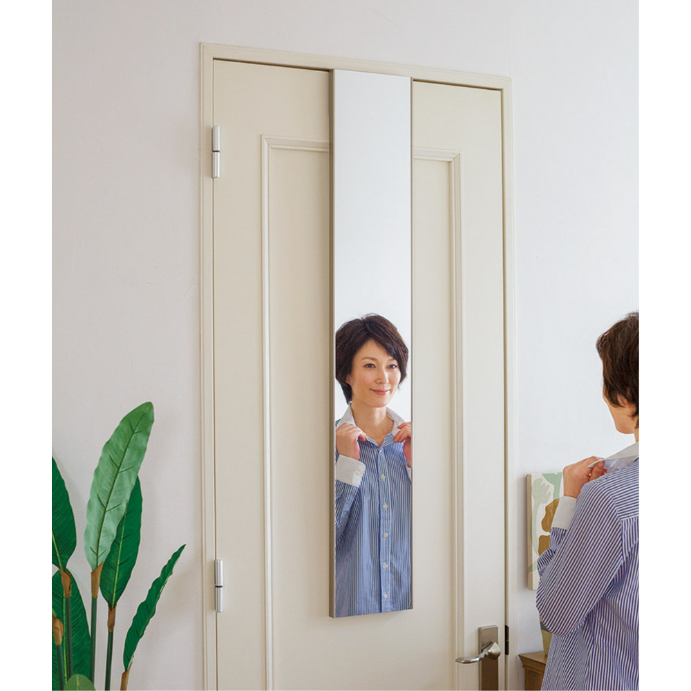 割れない軽量フィルムミラー ドア掛けタイプ 20×120cm［細枠フレーム］ 耐震グッズ 防災用品 防犯用品 611718