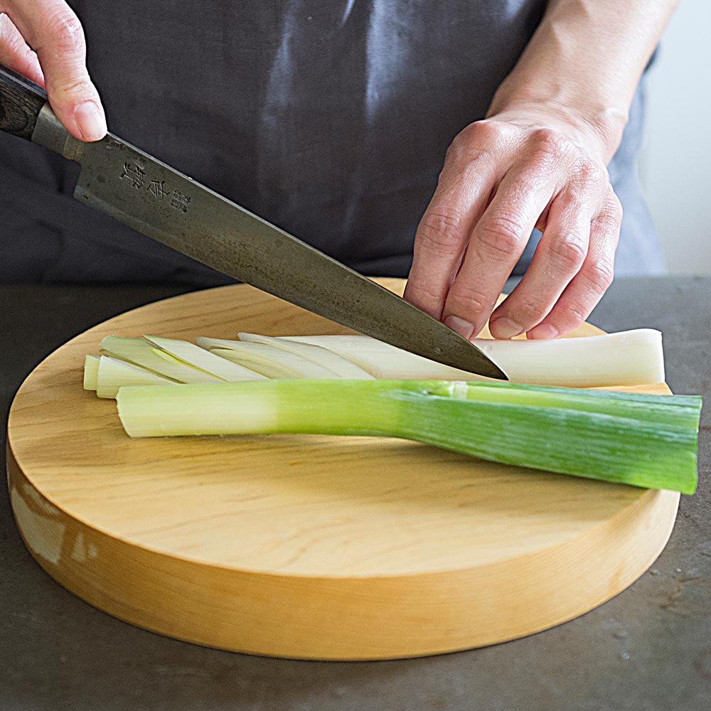 ≪角18cm≫ ヒバまな板 まな板 カッティングボード キッチンツール 612901