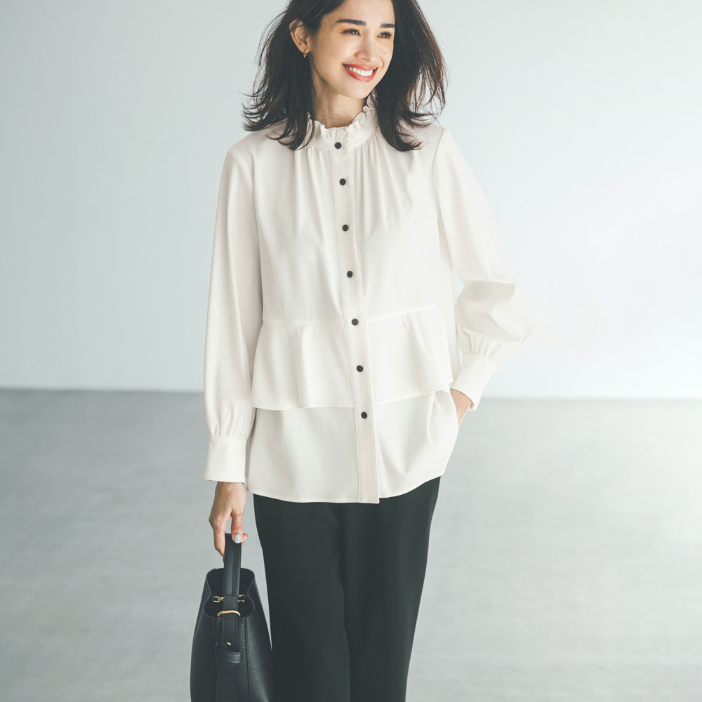 ✨美品×可愛い✨】DVF 忙しい 襟 フリル S トレンチコート ブラック  