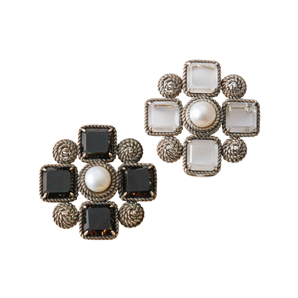 MADISONBLUEパールブローチ