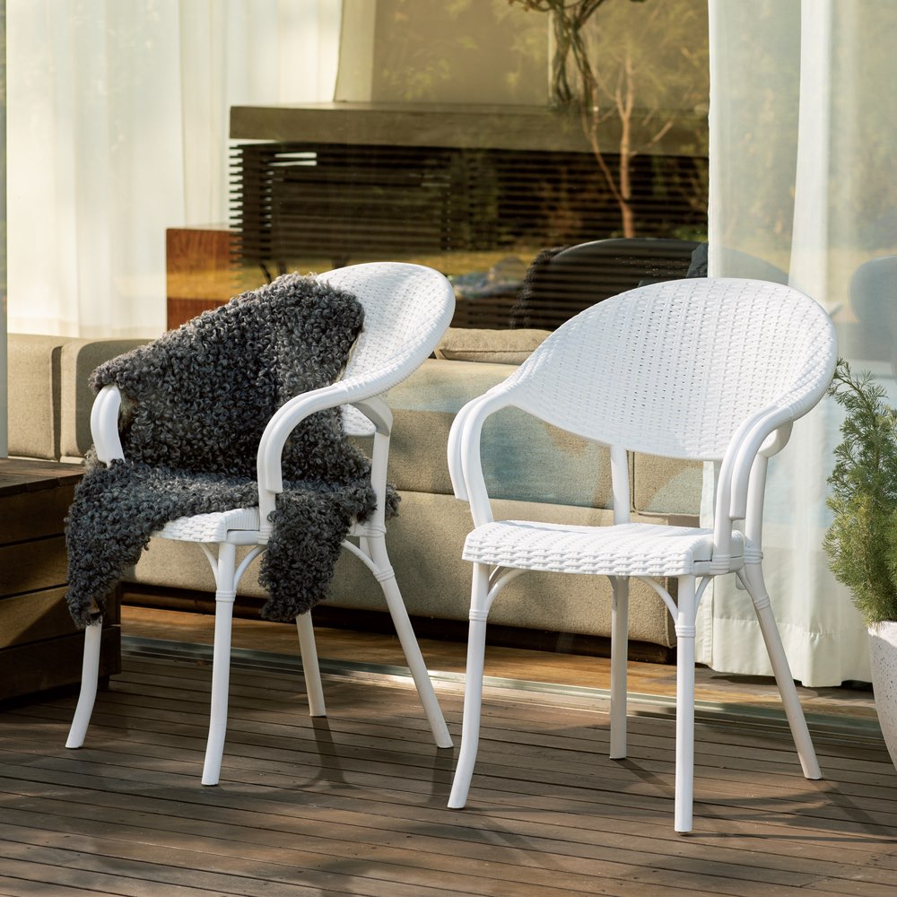 トルコ製ウィッカーチェア ホワイト2脚組 ガーデンチェア ベンチ ガーデンファニチャー G02227