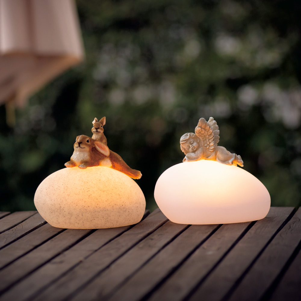 ソーラーストーンライト（うさぎ） ガーデン 庭用照明 G03505