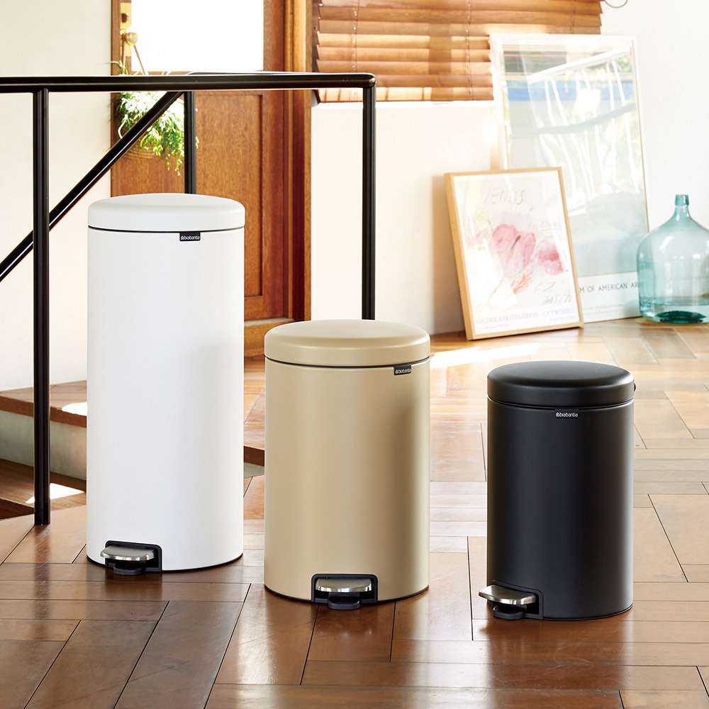 Brabantia ブラバンシア ラグジュアリーペダルビン 容量30l 通販 ディノス Brabantia ブラバンシア ラグジュアリーペダルビン 容量30l 通販 ディノス