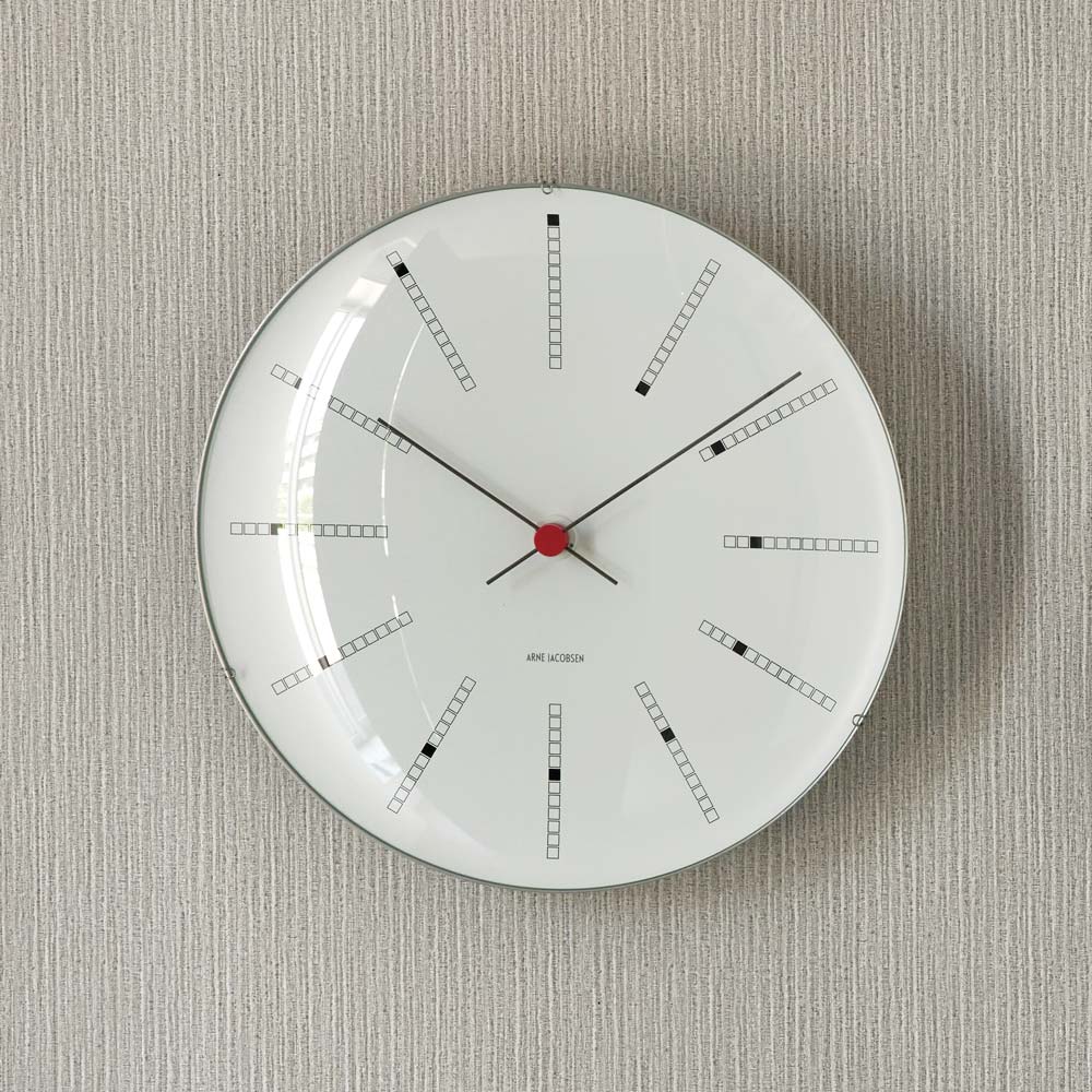壁掛け時計 振り子時計 時計 掛け時計 ARNE JACOBSEN/アルネヤコブセン ARNE JACOBSEN/アルネヤコブセン 壁掛け時計 バンカーズ 径29cm H42008