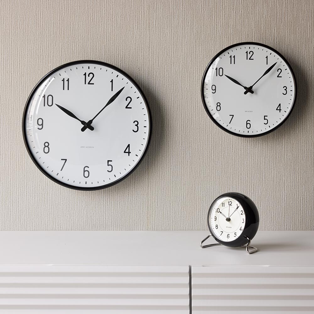 ARNE JACOBSEN アルネ ヤコブセン 時計 アラーム ディノスANAmall店 アルネヤコブセン 置き時計 バンカーズ テーブルクロック ホワイト