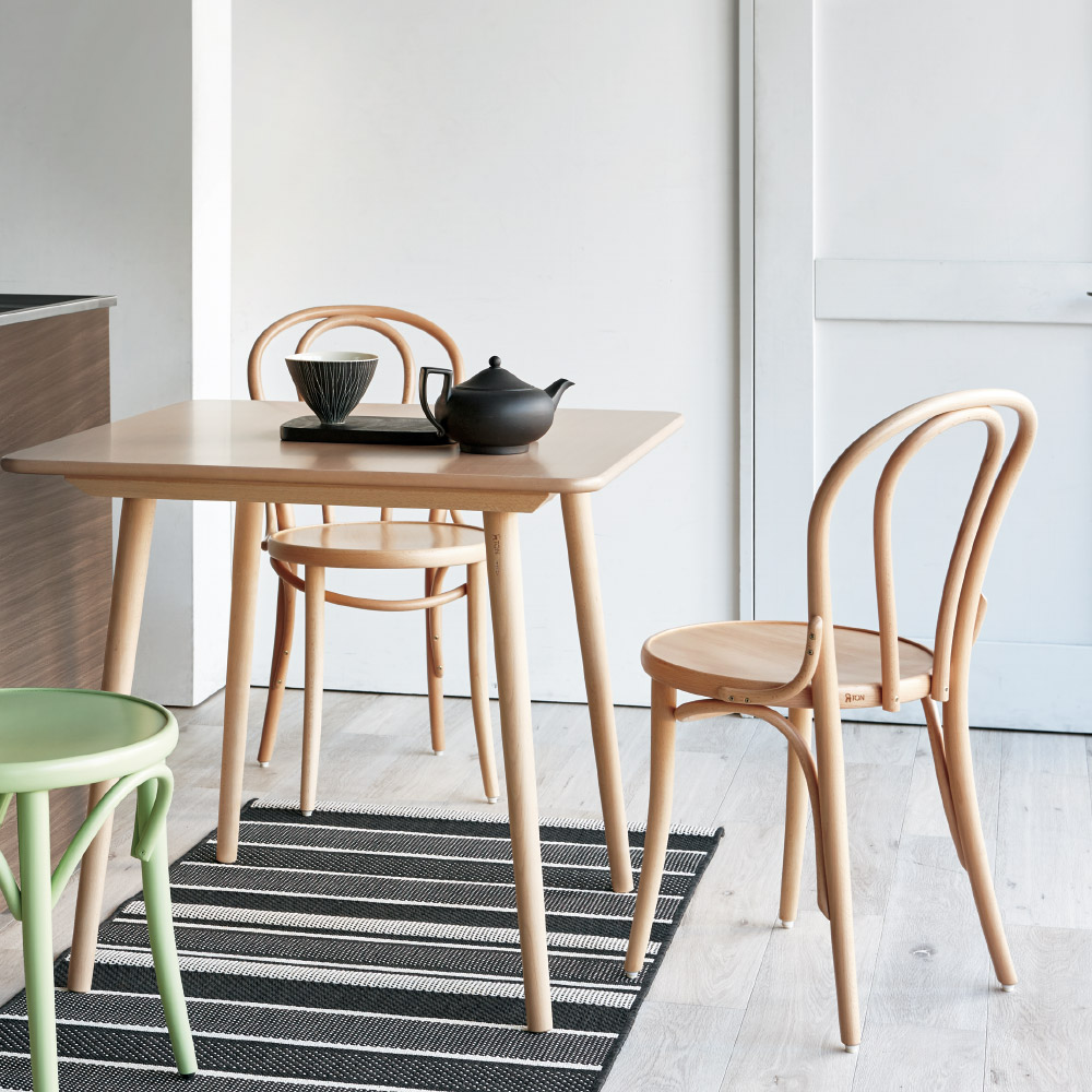 10キロ以内配送無料】チェコ製 アンティーク ベントウッド ウィンザー