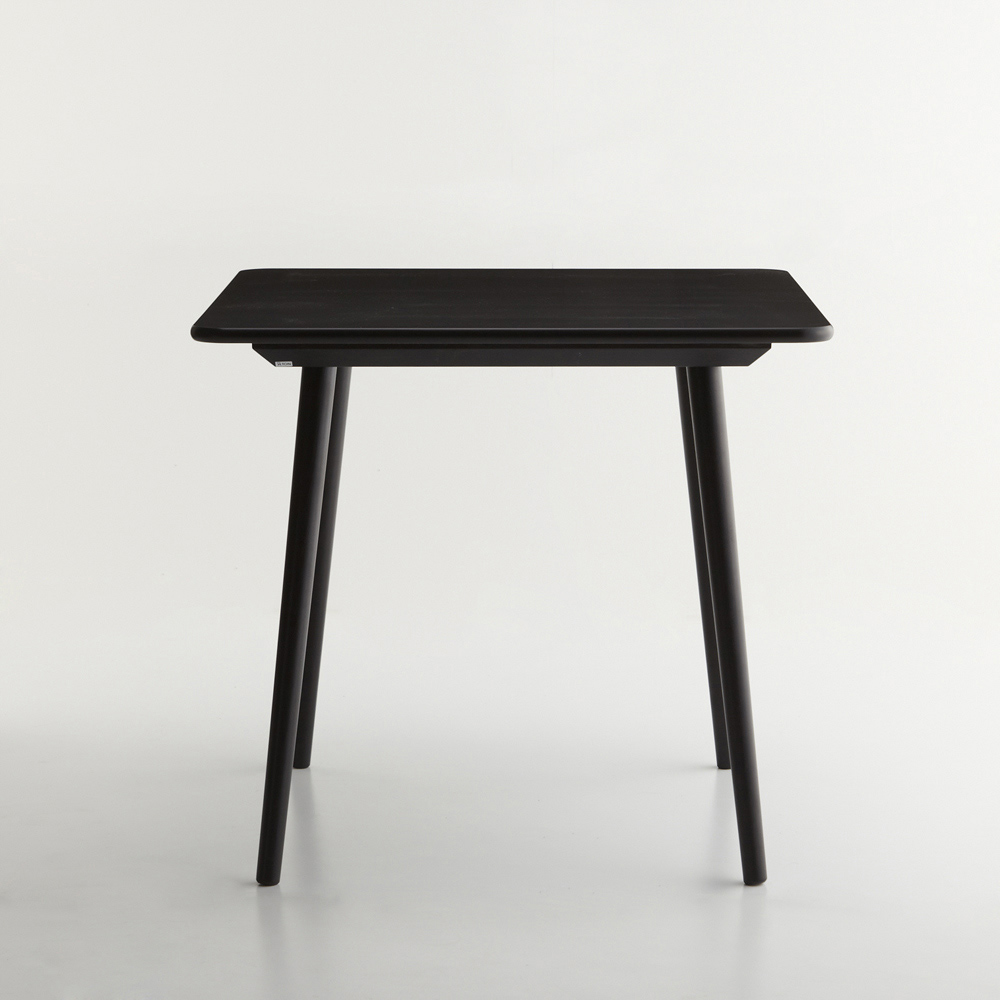 ウィンザーダイニングテーブル 長方形 幅約120cm×80cm［チェコ・TON社］ ダイニングテーブル テーブル H81911