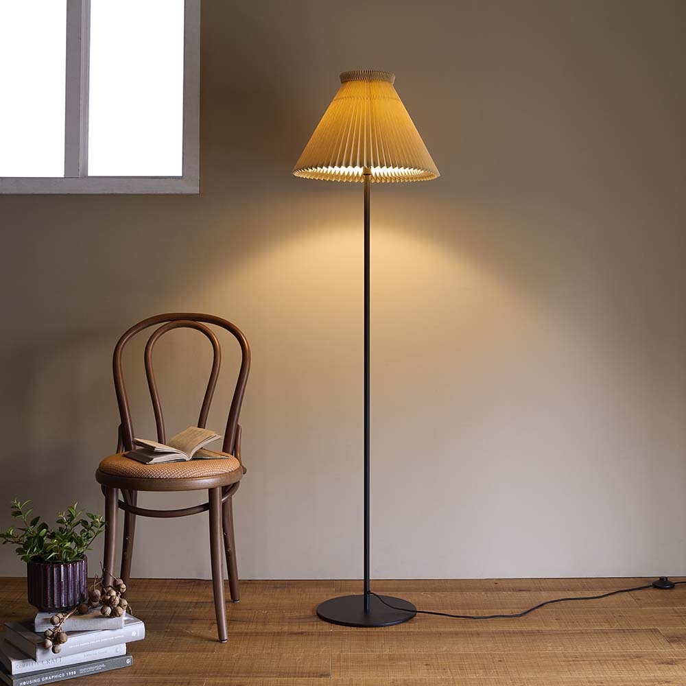 LE KLINT/レ・クリント モデル334 フロアランプ 通販 - ディノス