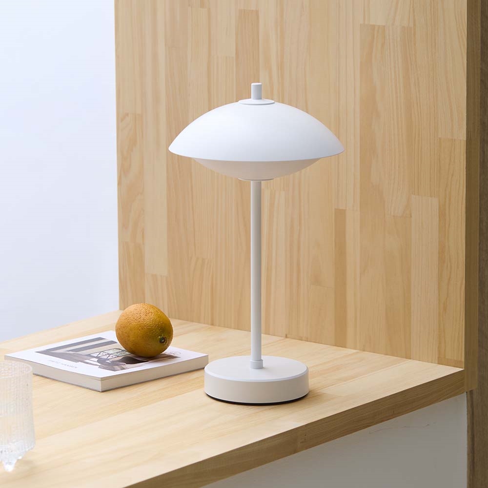 クラムポータブルランプ［Fritz Hansen・フリッツ・ハンセン/デザイン：エイム＆ルンド］ ライト テーブルランプ 照明器具 時計 H00909