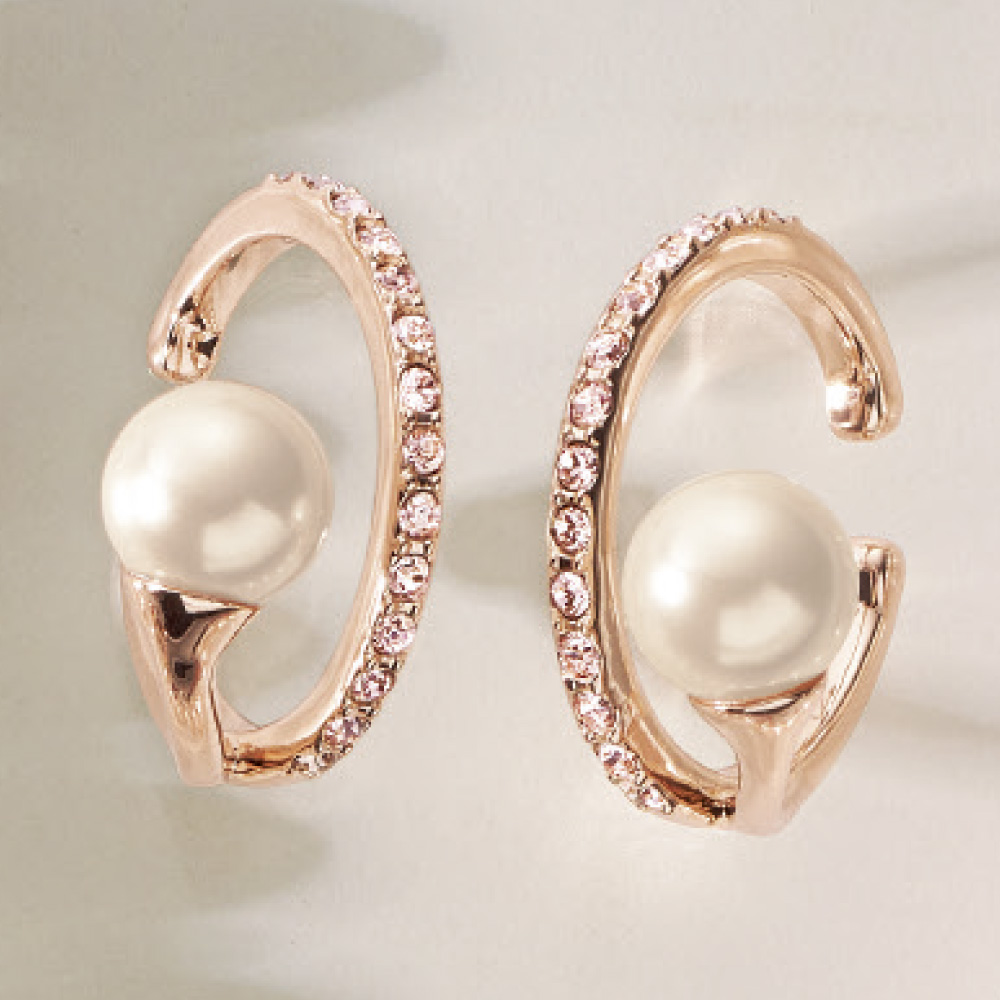 バッグ 靴 アクセサリー ジュエリー ピアス イヤリング イヤーカフ Plus Vendome/プラス ヴァンドーム パール調イヤーカフ 2個セット  J51331