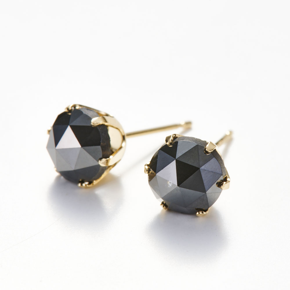 新品 ブラックダイヤモンドピアス 0.20ct K18 黒