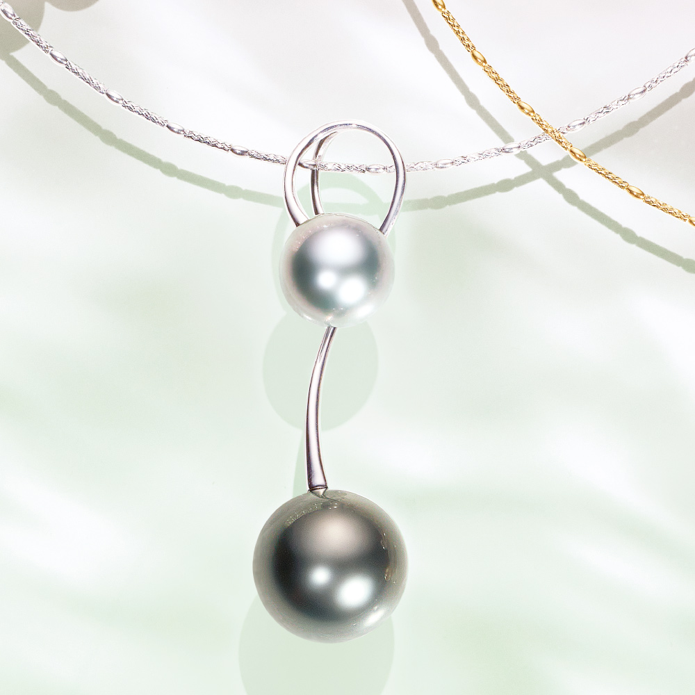 ☆極美！照り抜群黒蝶真珠11mm ダイヤモンド0.12ct k18WGペンダント ☆極美！照り抜群黒蝶真珠11mm ダイヤモンド0.12ct k18WG