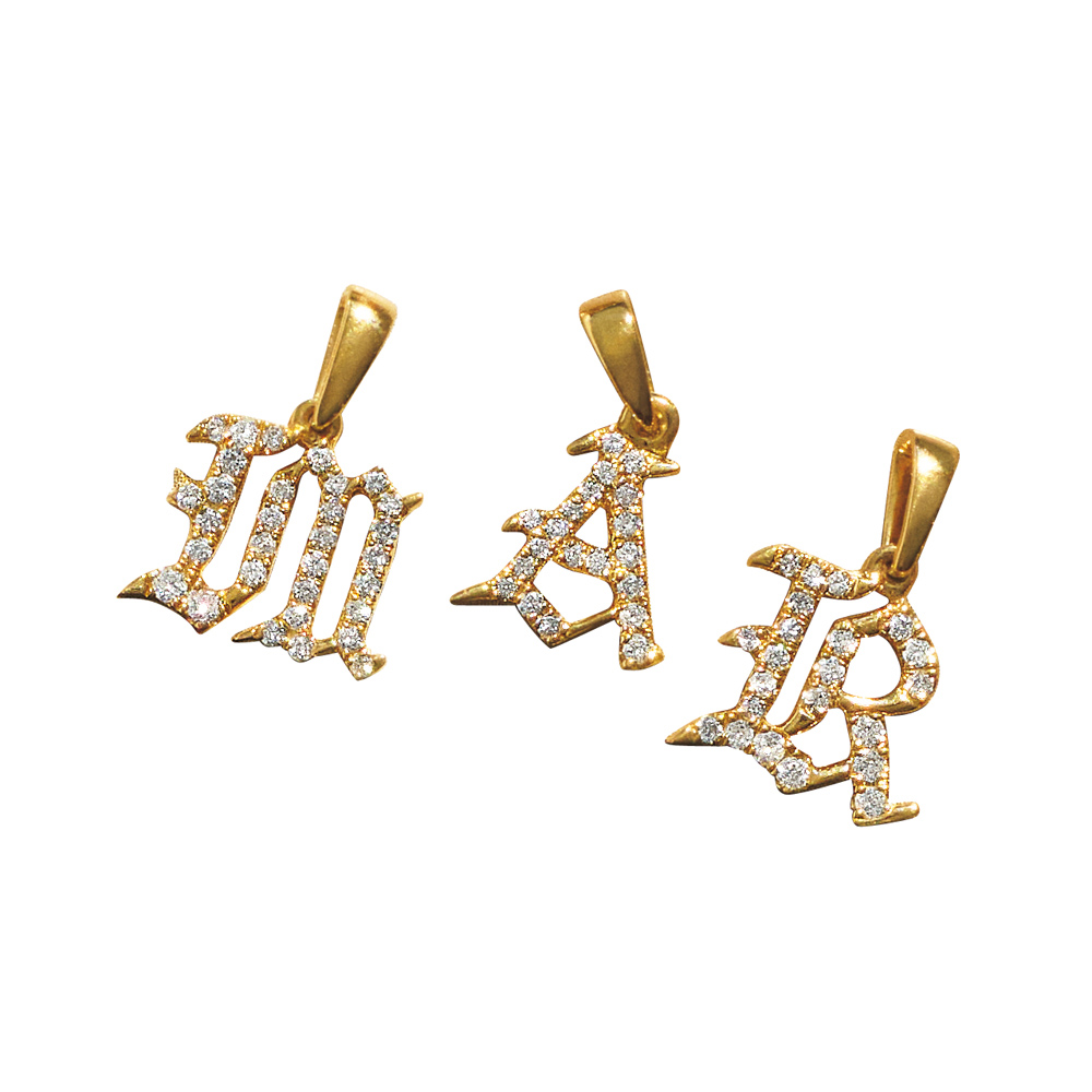 K18 0.1-0.2ctダイヤ イニシャル ペンダントヘッド ダイヤモンド ジュエリー アクセサリー J74607