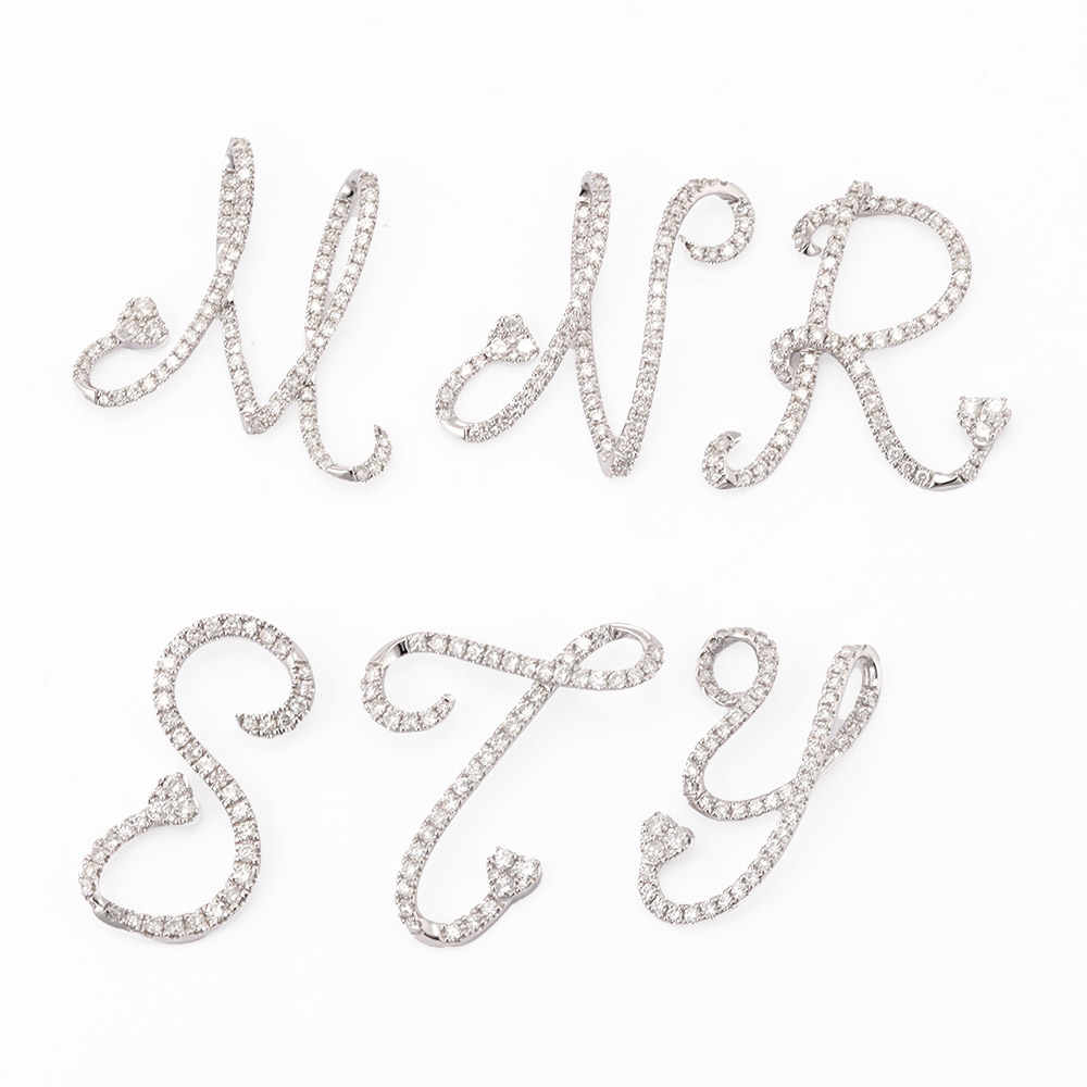 K18 1ctダイヤ イニシャル ペンダントヘッド ダイヤモンド ジュエリー アクセサリー J00109