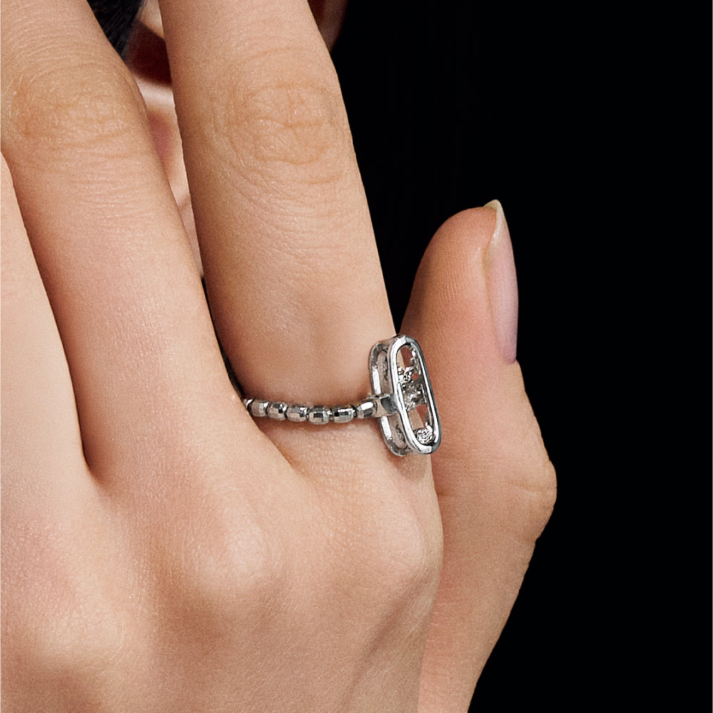 Pt 0.2ct ダンシングダイヤ ストレッチ リング ダイヤモンド ジュエリー アクセサリー J00101