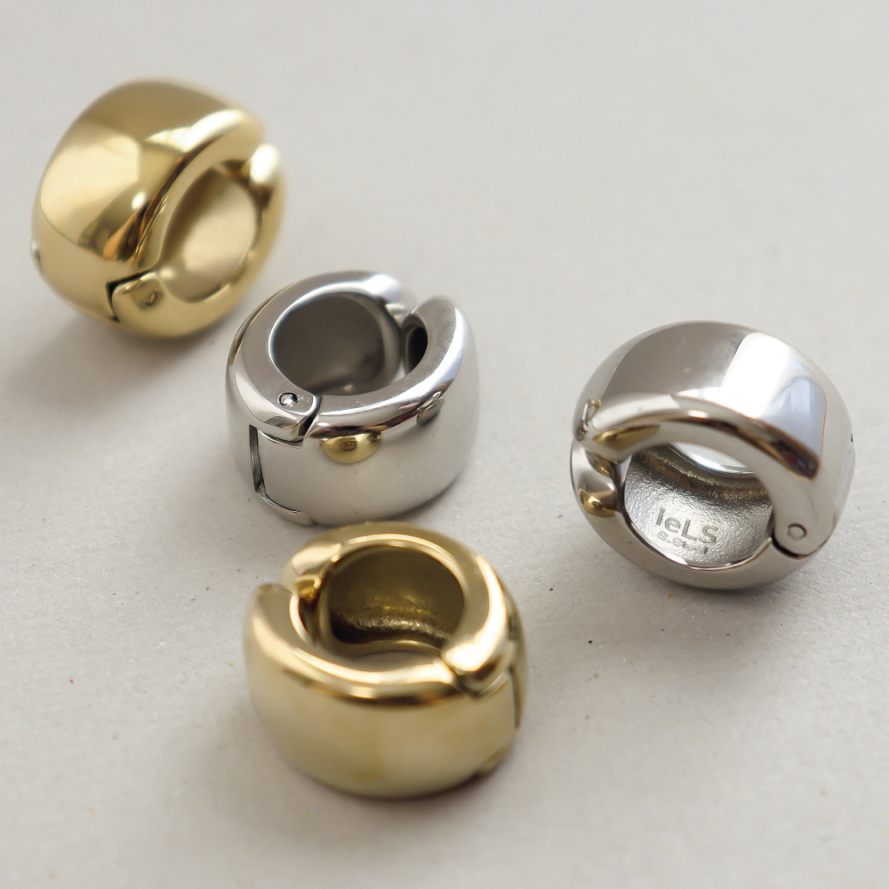 ieLS/イエルズ ステンレス ボリューム イヤリング ピアス イヤリング イヤーカフ ジュエリー アクセサリー J01401