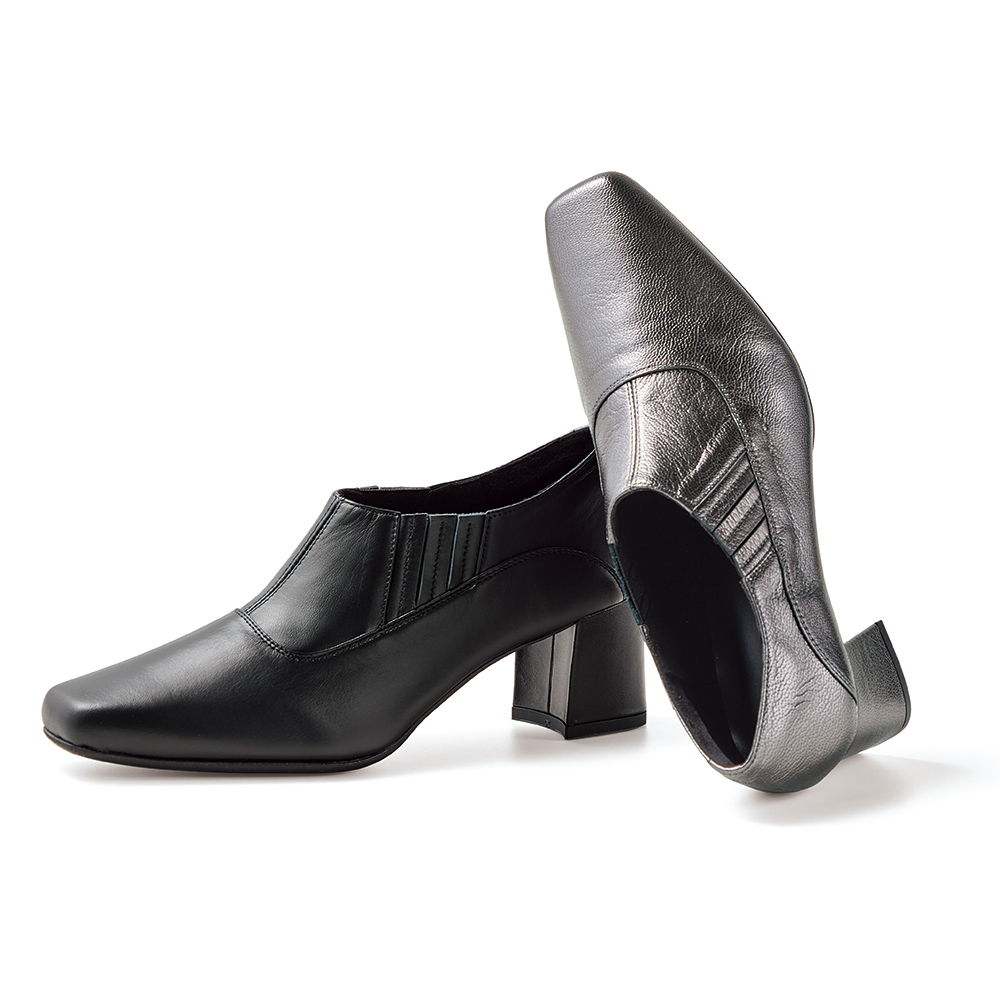 スクエアトゥ レザー ブーティ ブーティ ショートブーツ ブーツ 107706