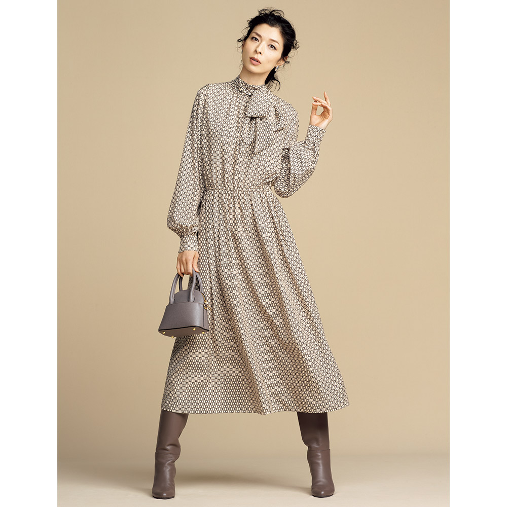 ビンダ社 チェーン柄プリント ボウタイ ワンピース マキシワンピース ロングワンピース ワンピース 107901