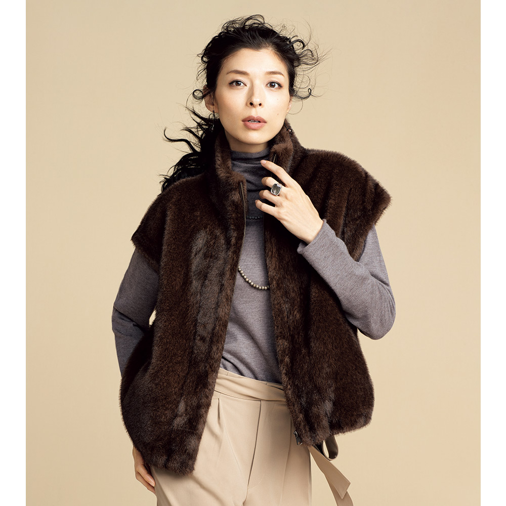 グラデーションシルバーミンクショートジレ