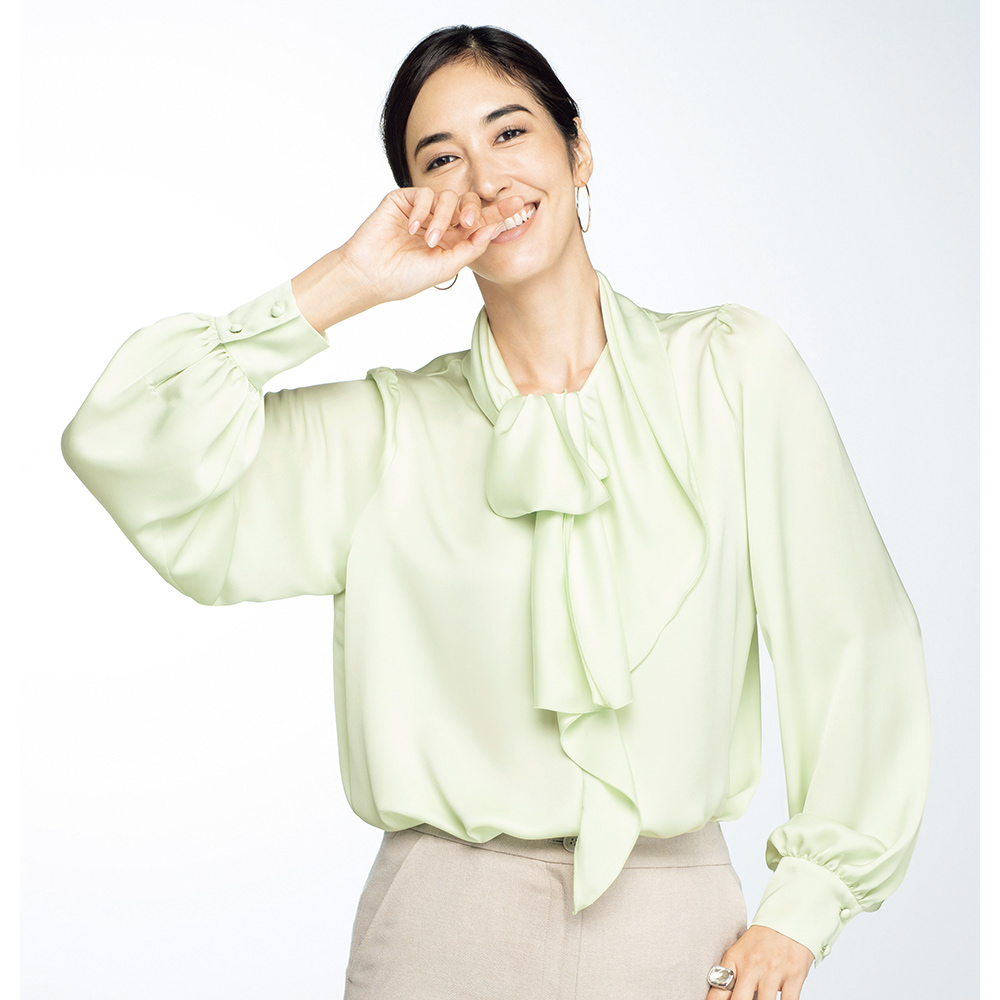 とろみラッフルフリル ボウタイ風 ブラウス プルオーバー シャツ ブラウス 143201