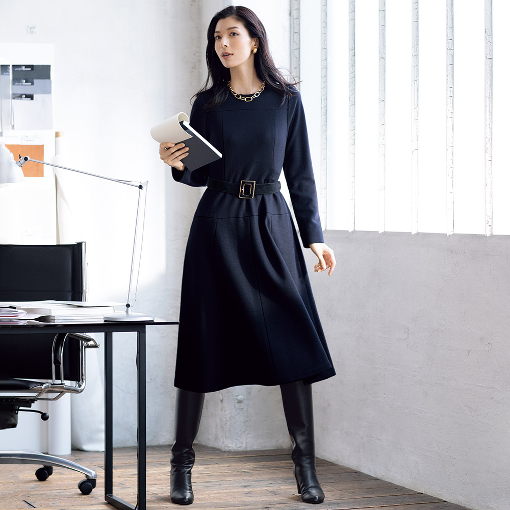 新品　PINORE 圧縮毛ジャージワンピース　グレー　サイズ４０　¥53900 新品 PINORE 圧縮毛ジャージワンピース グレー サイズ40 ¥53900 圧縮