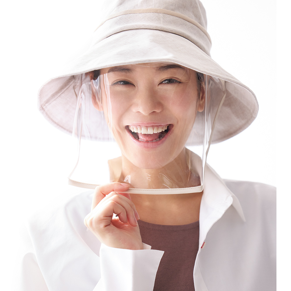 Adult-size UV protective clothing with fan for XP 完全遮蔽の