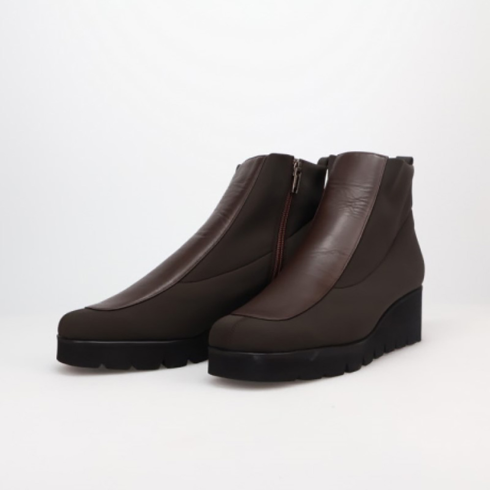 ミスキョウコ 4E はっ水 牛革ストレッチブーツ レインブーツ レインシューズ 傘 レイングッズ M70202