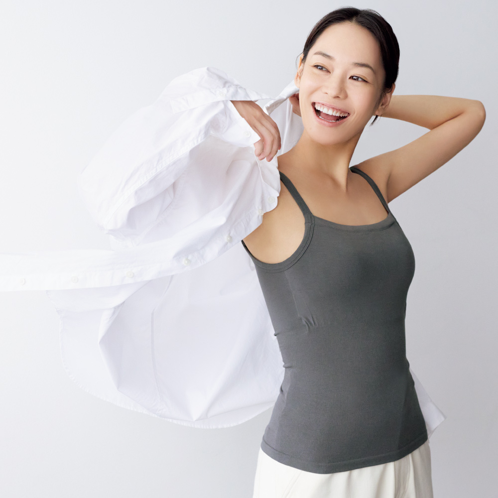 大人のとろける肌心地 きれい魅せブラトップ 1枚 機能性ウェア インナー 雑貨 M80801