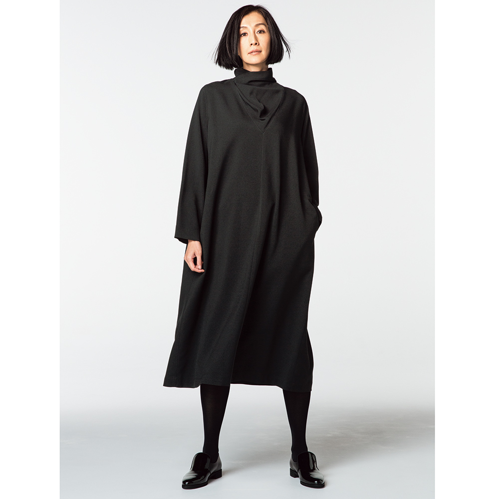 Bx ビーエクス ソフトサージ オフネックフレアーワンピース 通販 ディノス