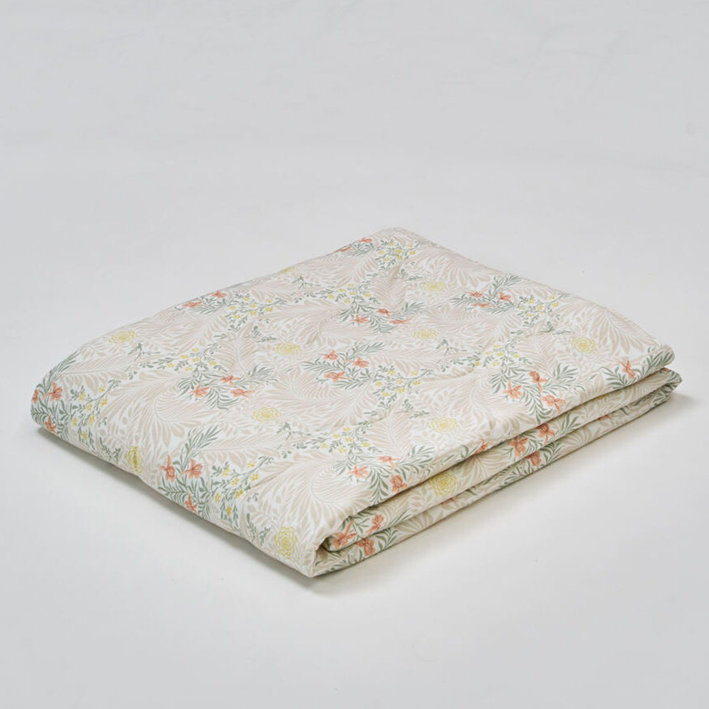 モリスギャラリー キルトケット〈ラークスパー〉 553051