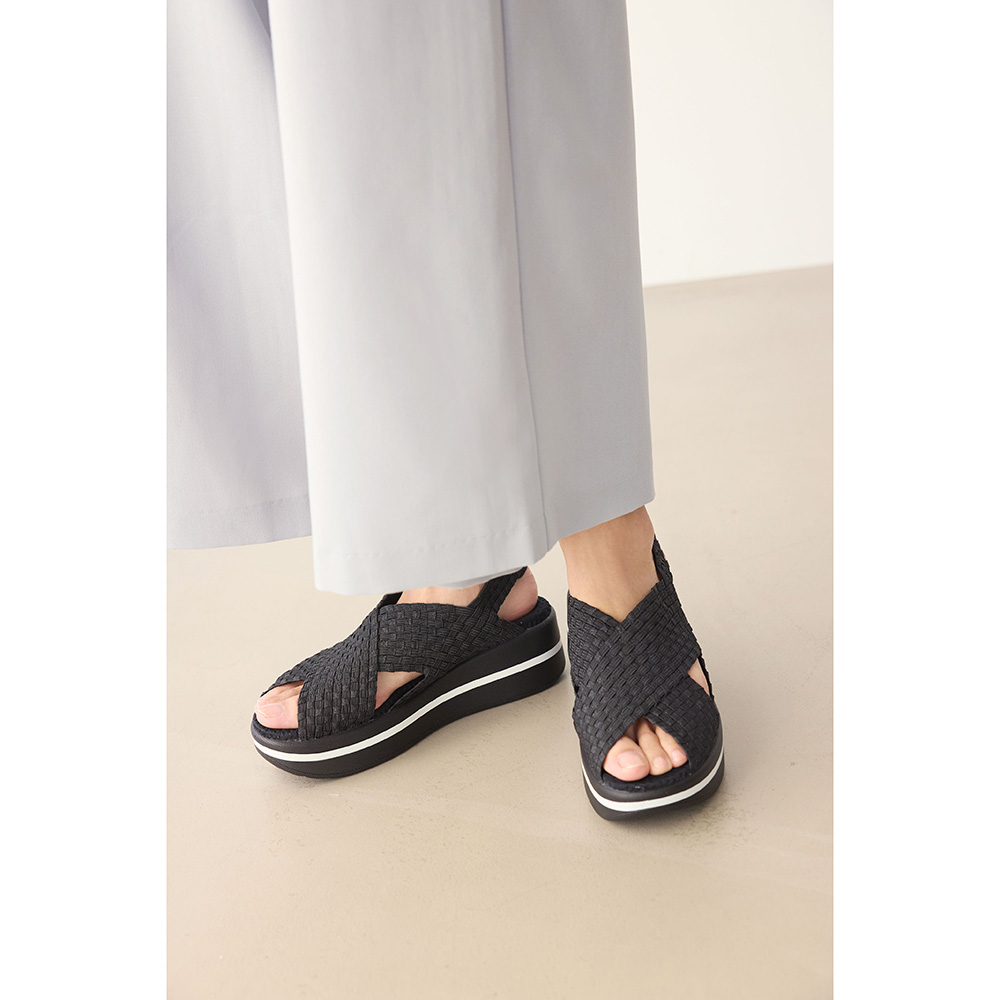 GOMU GOMU/ゴムゴム クロス 厚底 プラットフォームサンダル コンフォートパンプス シューズ スニーカー コンフォートシューズ C19002